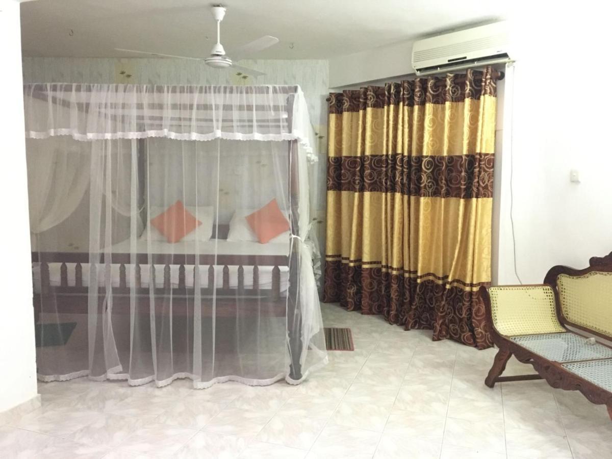 Rock House Hotel Unawatuna Ngoại thất bức ảnh