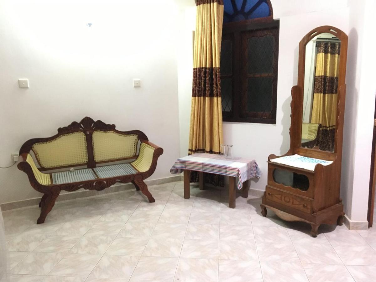 Rock House Hotel Unawatuna Ngoại thất bức ảnh